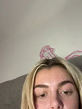 IrishTeenBarbie69 online show from 02.08.25