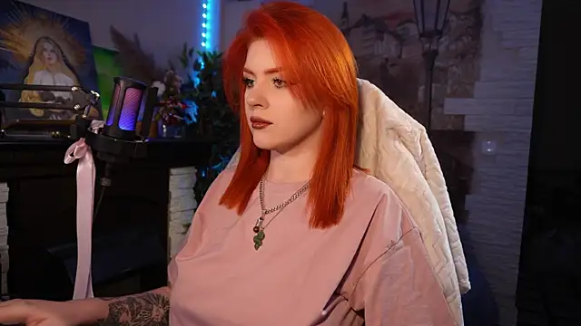 Chriss Fox online show from 03.07.25