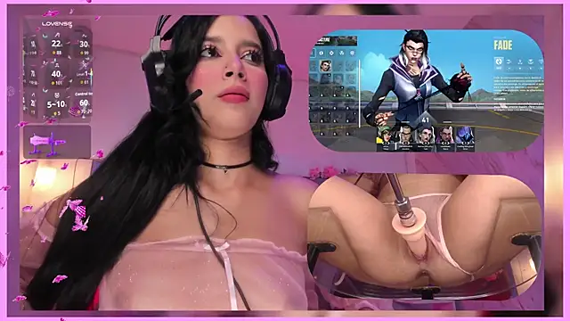 Snapshot of SweetieCloe_ chatting on 11.21.25 SweetieCloe online show from 11.21.25