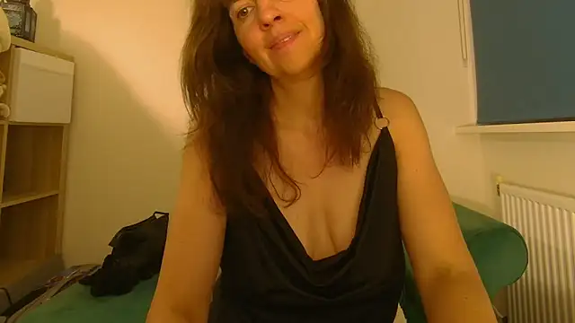 Ella Next Door online show from 05.29.26