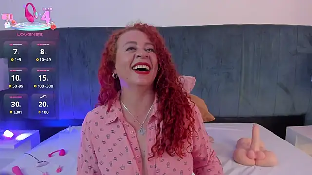 Snapshot of ChannelFox__ chatting on 04.18.26 ChannelFox online show from 04.18.26