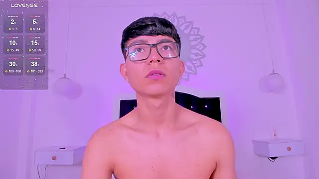 CodyTwink online show from 01.06.26