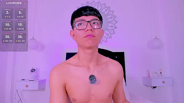 CodyTwink online show from 02.05.26