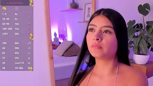  Dahiana online show from 02.06.25