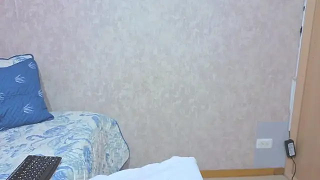 Snapshot of bianca_milfsexy chatting on 10.16.25 bianca milfsexy online show from 10.16.25