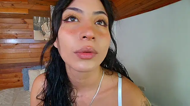 amber curly online show from 03.14.26