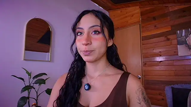 amber curly online show from 07.14.26