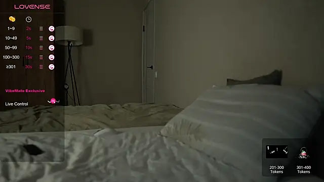 Snapshot of TaisonBrownX chatting on 11.13.25 TaisonBrownX online show from 11.13.25