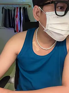 Snapshot of MinhTuanLive chatting on 03.16.25 MinhTuanLive online show from 03.16.25