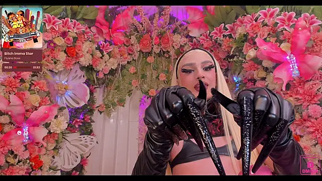 Snapshot of AlisonSharon chatting on 09.13.25 AlisonSharon online show from 09.13.25