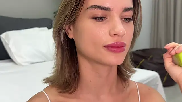 Snapshot of JodyBlow chatting on 10.13.25 JodyBlow online show from 10.13.25