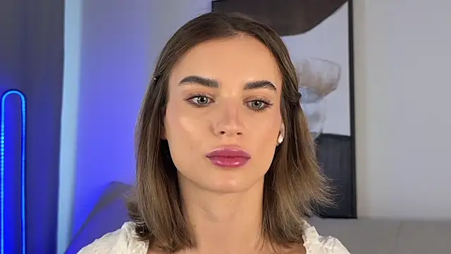 Snapshot of JodyBlow chatting on 10.24.25 JodyBlow online show from 10.24.25