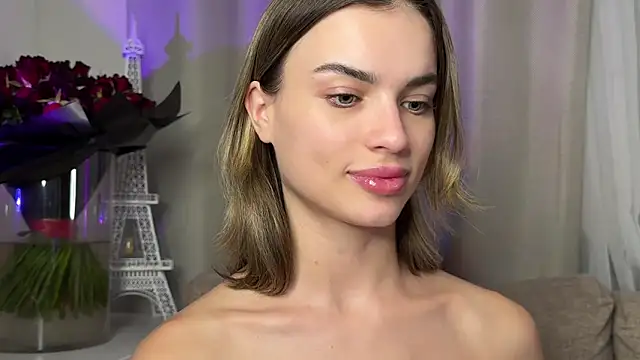 Snapshot of JodyBlow chatting on 12.03.25 JodyBlow online show from 12.03.25