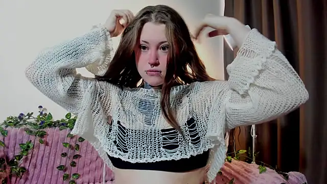 Snapshot of vergillhell chatting on 11.23.25 vergillhell online show from 11.23.25