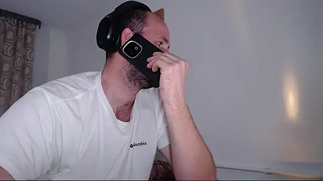 Snapshot of Popadosik_Mod chatting on 02.19.26 Popadosik Mod online show from 02.19.26