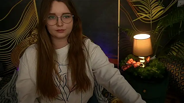 MagicPeachh  online show from 12.19.24