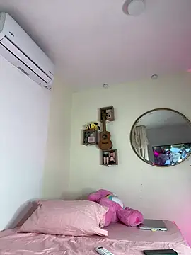 Ramona Flower online show from 03.16.25