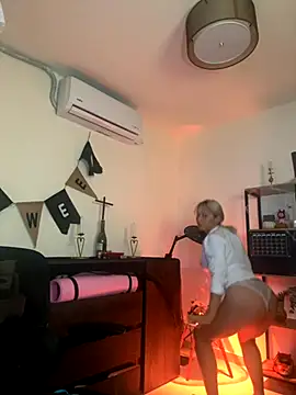 Ramona Flower online show from 10.14.25