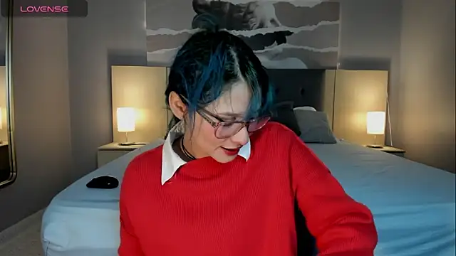 Ramona Flower online show from 12.22.25