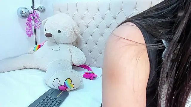 Victoria Coleman online show from 01.09.26