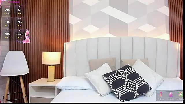 Snapshot of Marge_lasander chatting on 10.25.25 Marge lasander online show from 10.25.25