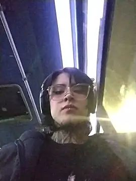 taaylor33 online show from 03.08.26