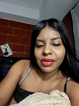 michelleoliver online show from 12.08.24