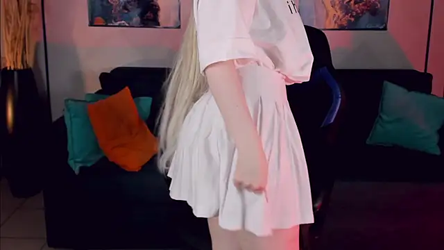 AmayaSakura online show from 12.21.24