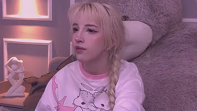 AmayaSakura online show from 01.05.25