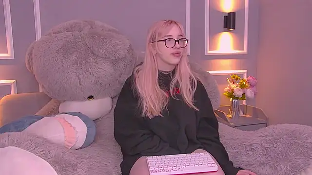 AmayaSakura online show from 02.02.25