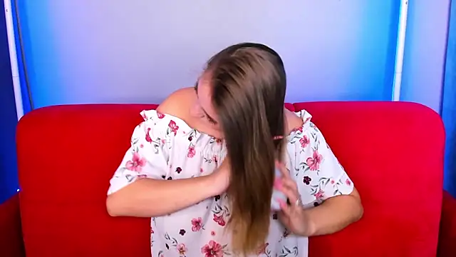 Snapshot of AsyaPink chatting on 11.11.25 AsyaPink online show from 11.11.25