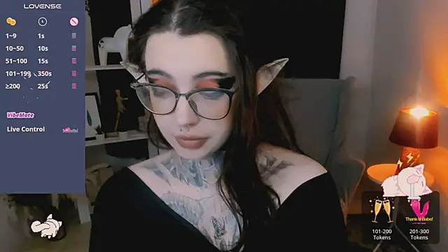 Dixi Pixi  online show from 11.23.25