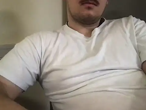 Snapshot of cookingmonster10 chatting on 12.04.25 cookingmonster10 online show from 12.04.25