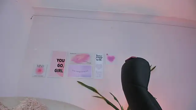 MissSussy online show from 01.25.25