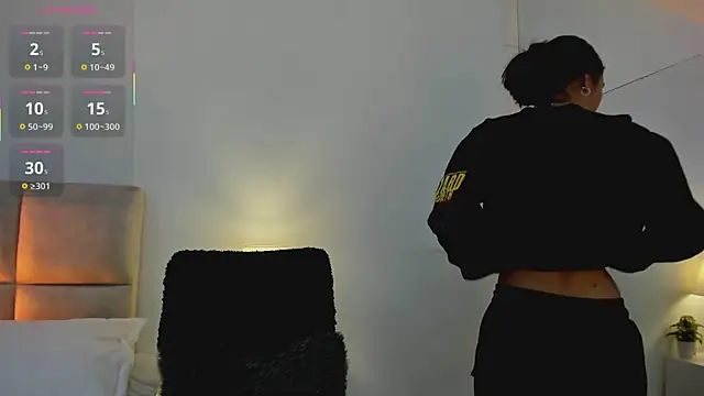 MissSussy online show from 10.20.25