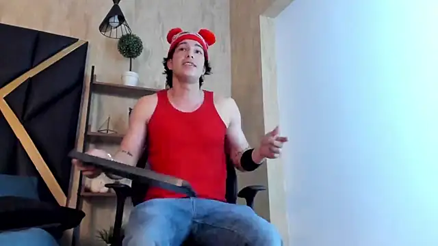 Karimferrer online show from 12.05.24