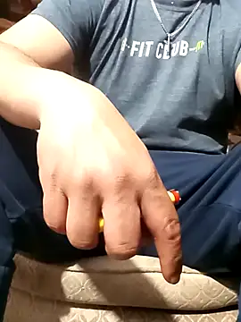 Snapshot of HORNYJROD123 chatting on 02.27.26 HORNYJROD123 online show from 02.27.26