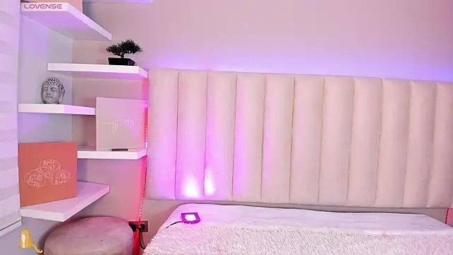 Sally  Walker online show from 11.20.25