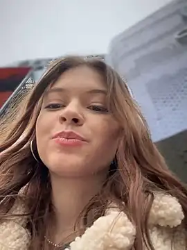 Snapshot of Times__Square chatting on 12.03.24 Times Square online show from 12.03.24