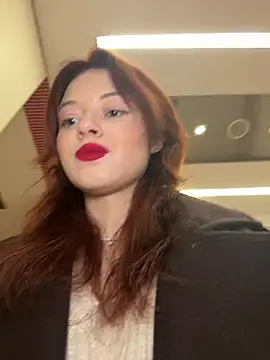 Snapshot of Times__Square chatting on 02.28.25 Times Square online show from 02.28.25