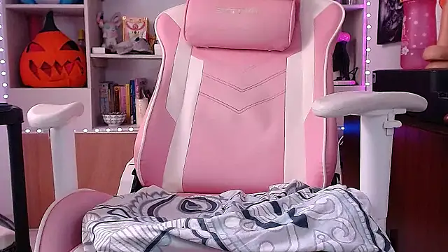 Snapshot of Sodom_333 chatting on 02.05.25 Sodom 333 online show from 02.05.25