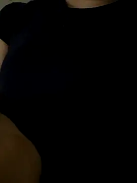 Tuongvy05 online show from 11.12.25