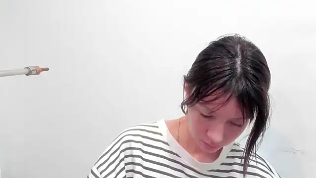 lizzy davis 1 online show from 03.15.25