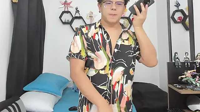 Snapshot of Siul_bigboy chatting on 09.19.25 Siul bigboy online show from 09.19.25