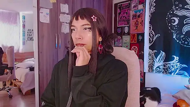 melissahowl online show from 11.05.25