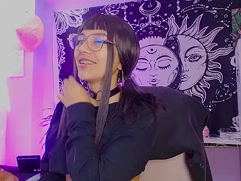 Snapshot of melissahowl chatting on 07.14.26 melissahowl online show from 07.14.26