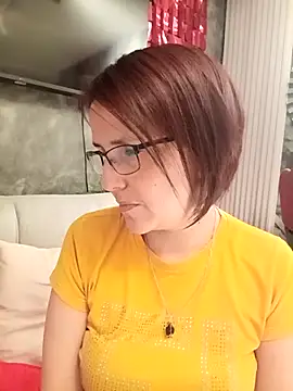 IsisBlake online show from 12.18.25