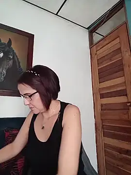 IsisBlake online show from 05.31.26