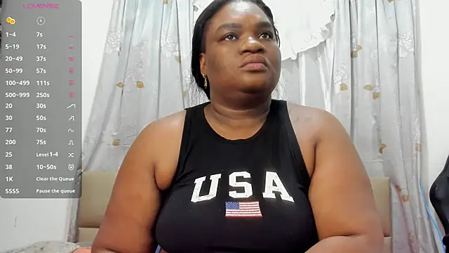 Snapshot of lilybaudyn_ chatting on 04.09.26 lilybaudyn online show from 04.09.26