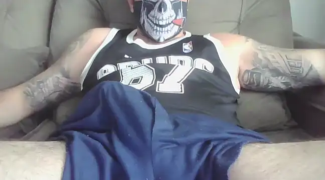 Snapshot of LorddVikingg chatting on 03.07.25 LorddVikingg online show from 03.07.25